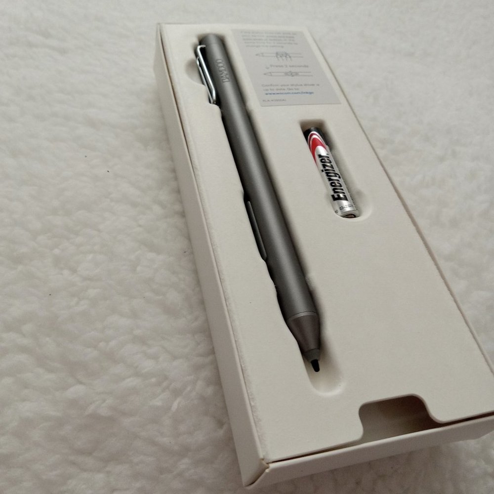 Bamboo Ink Smart Stylus for Windows Ink Second Generation - Picture 11 of 14